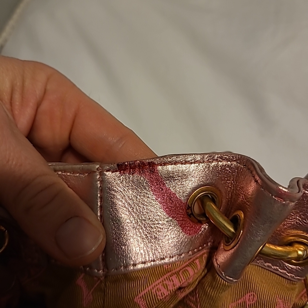 Juicy Couture Y2K Pink Metallic Handbag, Flaws - Picture 11 of 16